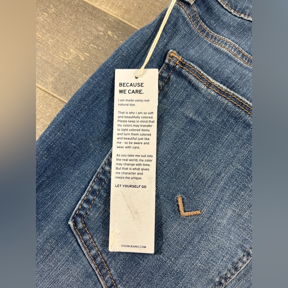 NWT Hudson Blake Slim Straight - Picture 4 of 9